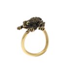 Bijoux a forma di rana con smerlado