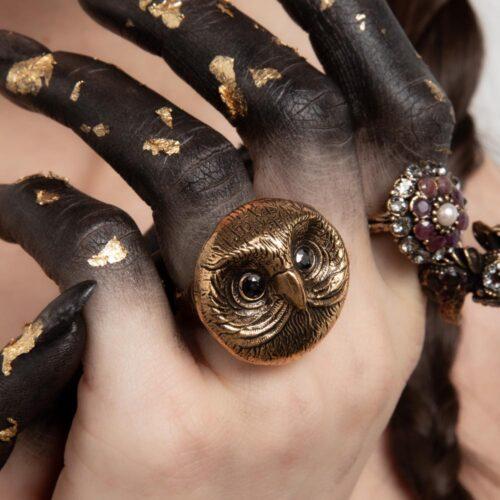 Eyes Sapphire Owl Ring - Image 4