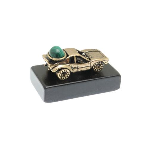 Classic Car with Malachite - Image 2