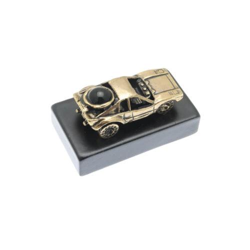 Classic Car with Onyx