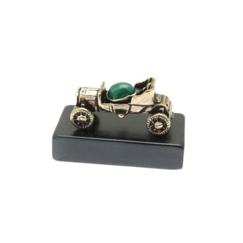 Elegant Car with Malachite - Image 4