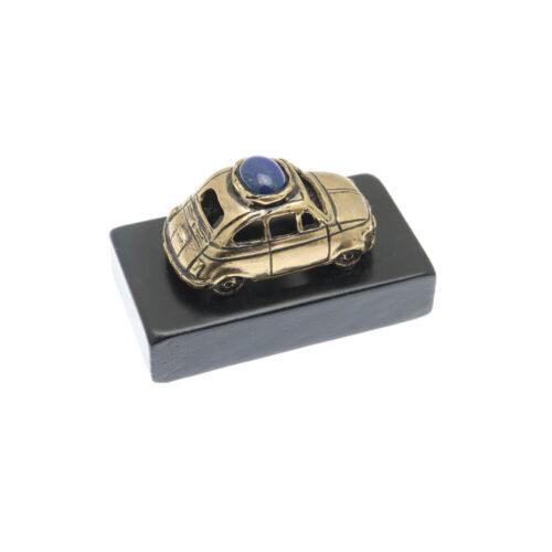 Sedan Car with Lapis